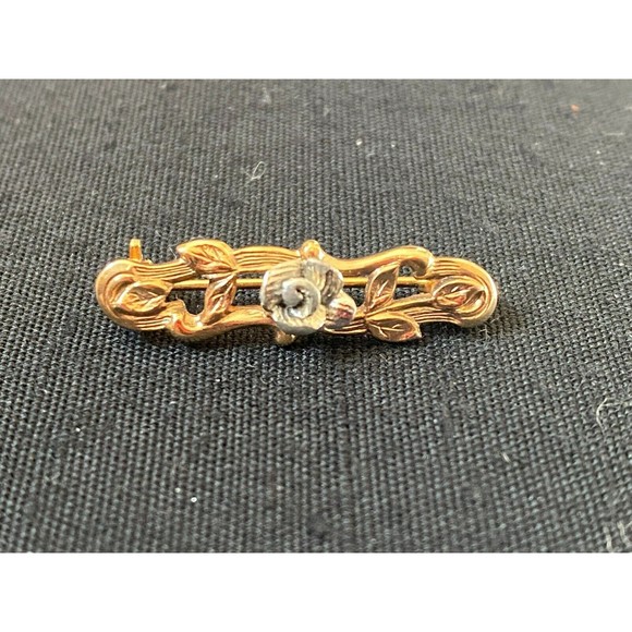 Vintage Pin Silver Tone Rose With Gold Tone Leaves - Picture 1 of 3